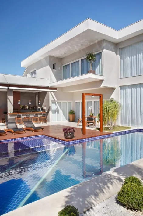 imagem 1 - Casa assobradada, com 5 vagas, piscina, salão de jogos e festas, churrasqueira, quadra de futebol e basquete. imagem 1 - Casa assobradada, com 5 vagas, piscina, salão de jogos e festas, churrasqueira, quadra de futebol e basquete.